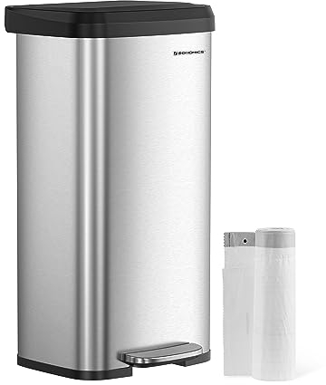 SONGMICS Mülleimer Küche, 68 Liter Abfalleimer, Tretmülleimer aus Metall, mit Deckel, hoch, schmal und geräumig, silbern-schwarz LTB520E68