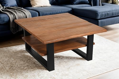 SAM Couchtisch Patrick 90x90 cm Mangoholz Honig lackiert U-Gestell schwarz | Mangoholz massiv, honigfarben, Sofatisch/Beistelltisch mit Ablage, echte Baumkante, Metallgestell