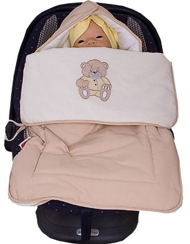 Schlaf-, Fuß- und Kuschelsack mit Gurtschlitz von Memi Bear