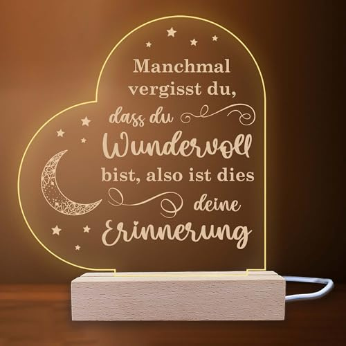 INDIGOS UG - LED Nachttischlampe - Herz links - Spruch 2 - Liebe, Familie, Mama, Papa - Herz mit Spruch - Nachtlicht - 3D-LED-Lampe - Geschenk, Geburtstag, Weihnachten, Muttertag, Vatertag