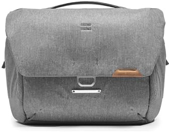 Peak Design Everyday Messenger V2 13L Hellgraue (BEDM-13-AS-2)