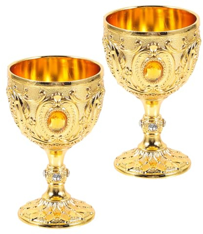 MUCKLILY Ensemble de 2 Calices Dorés Miniatures en Métal Style Antique Européen Verres à Whisky Gravés Décoratifs pour Fêtes Bureau et Dégustation Raffinée