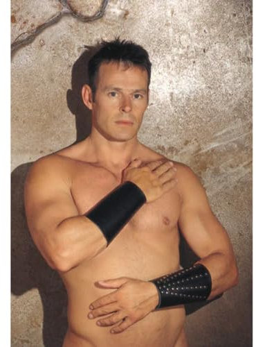 Rimba Bondage Play Guanto da braccio decorato con rivetti Black One Size