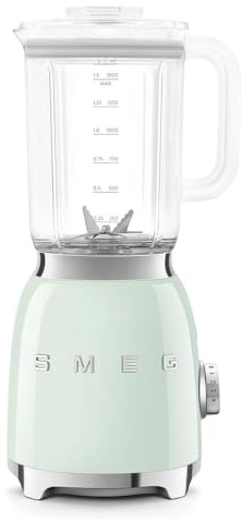 Smeg, Frullatore da Tavolo BLF03PGEU 1,5 L, 4 Livelli di Velocità, 4 Funzioni Smoothie, Pulse, Tritaghiaccio e Auto-Pulizia, Blocco Motore e Tappo Dosatore, Base Antiscivolo, 800W, Verde Pastello