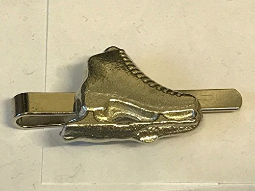 Hockey Figure Skating Ice Skate TG108 Made From Fine English Modern Pewter on a Tie Clip (slide) POSTED BY US GIFTS FOR ALL 2016 FROM DERBYSHIRE UK
