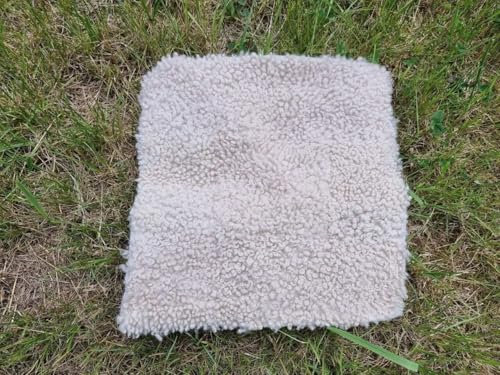 Provellus TOP Sitzauflagen Kissen Natur Fell Auflage Wollkissen Fellkissen vernäht (Beige 4eckig 37cm)