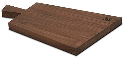 Zayiko Schneidebrett & Servierbrett 40 x 24,7 cm aus Nussbaumholz mit Griff | Trapezform, 2,3 cm Stärke und klingenschonende Holzoberfläche für Schneiden, Anrichten und Servieren von Brot, Käse und Sushi