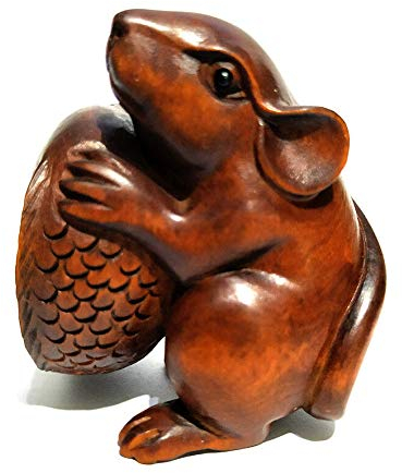 HXSCOO 2 INCH Boxwood Hand Carved Netsuke Sculpture Miniature Mouse And Fish