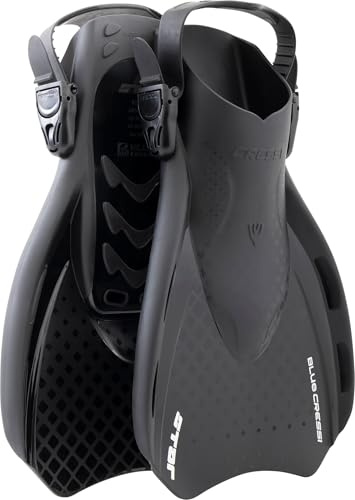 CRESSI dal 1946 - Star Fins - Pinne Compatte Regolabili con Potente Pala Ventilata e Comoda Scarpetta a Tallone Aperto ideali per Nuoto Snorkeling Viaggi - Adulti
