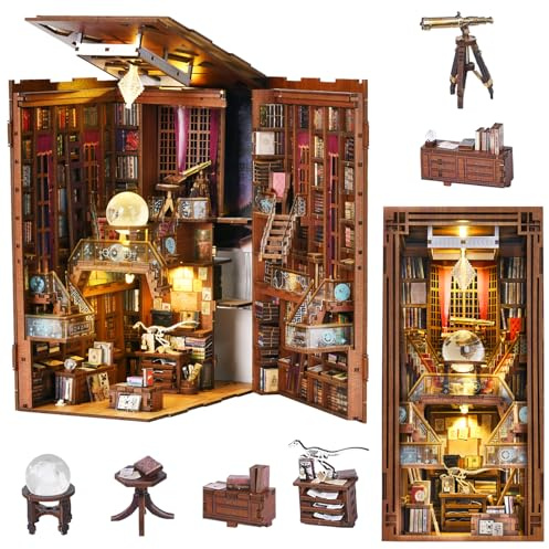 MiniCity Beyond Library Book Nook Kit, Puzzle 3D en Bois avec éclairage LED | 18 × 11 × 23 cm; maquette de 520 pièces avec LED, cache-poussière; colle, outils et notice illustrée; 8–10 h, dès 14 ans.
