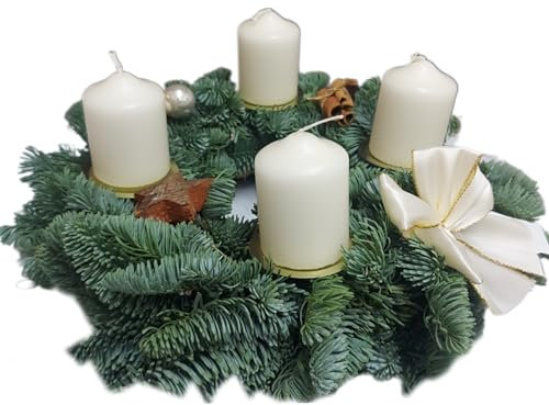 Adventskranz Creme Ø30cm Natur Tannenkranz Kranz frische Tanne Adventsgesteck Weihnachtsgesteck Tischdeko Weihnachtskranz Weihnachten Weihnachtsdeko geschmückt mit 4 Kerzen 30 cm (Cremefarben)