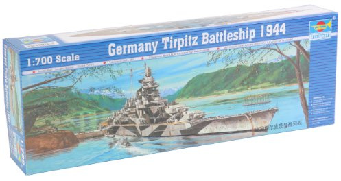 Trumpeter TRU05712 5712 Modellbausatz Schlachtschiff Tirpitz, Mittel, Verschieden, Schattierungen von Grau, Braun, Rot, Blau, Gelb, Weiß