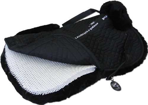 Engel Reitsport | SAKIS2K-L-SCH-SCH | Sattelkissen aus echtem Merino Lammfell | Korrektur Aufpolsterbar Keilform | mit Fellrand v&h | Stoff schwarz | Fell schwarz Grösse L 18-19,5
