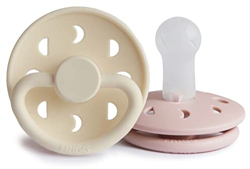 FRIGG Mondphase Silikon Schnuller | Schnuller 2 Packung | Symmetrischer Sauger in Kirschform | BPA-frei | Hergestellt in Dänemark | Silikon Schnuller | (Blush/Cream, Größe 2 (6-18 Monate))