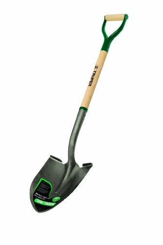 Truper TruTough 30-Inch Wood D-Handle Round Point Shovel