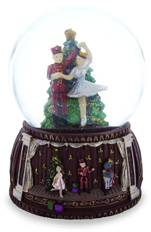 Nutcracker Ballet Whirl: Musical Water Snow Globe Figurine with Dancing Nutcracker and Ballerina around Christmas Tree