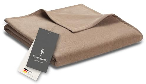 biederlack® Kuscheldecke Cotton Uni - Haselnuss, Sofadecke in 150x200 cm | Made in Germany, Wohndecke aus Baumwolle und Polyacryl, einfarbige Couchdecke, wärmende Decke, OEKO-TEX Made in Green