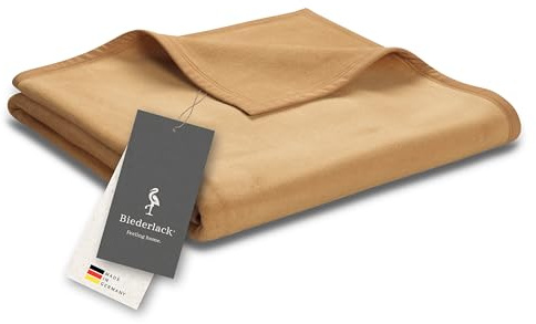 biederlack® weiche Kuscheldecke Cotton Uni - Kamel, Sofadecke 150x200 cm | Made in Germany, Wohndecke aus Baumwolle und Polyacryl, einfarbige Couchdecke, wärmende Decke, OEKO-TEX Made in Green