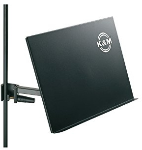 K&M 11540 Noten- und Konzepthalter Schwarz - 42 cm x 30 cm - neigbare und verstellbare Notenablage - bis Rohr-Ø 3 cm