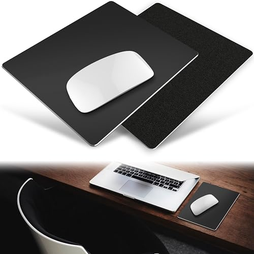 MyGadget Tappetino Mouse in Metallo [ 18cm x 23cm x 0,25 cm ] - Tappeto liscio e base in pelle sintetica antiscivolo - per Apple Magic Mouse ecc. - Nero