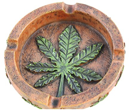 PolyPlus Marijuana Pot Leaf Weed Cigarette Ashtray for Outdoors and Indoors Use - Modern Christmas Holiday Home Decor Tabletop Ash Tray for Smokers - Nice Gift for Men and Women