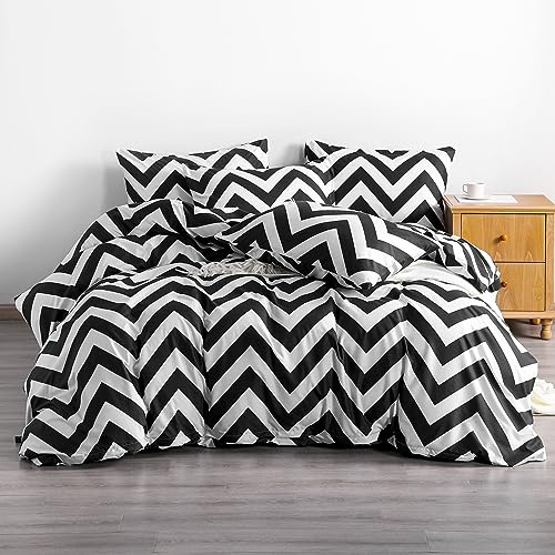 NTBAY 3 Pieces 100% Brushed Microfiber Striped Duvet Cover Set, Super Soft Black and White Printed Reversible Design Zipper Comforter Cover with Ties and Pillow 2 Shams (Full/Queen, Chevron)