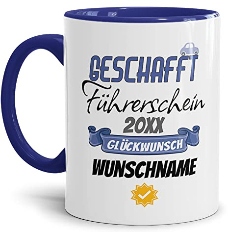 Tassendruck Tasse zum Führerschein mit Name und Jahr personalisieren - Geschafft! - Tassen bedrucken, Führerscheinprüfung bestanden | Personalisiertes Geschenk, 300ml, Innen & Henkel Dunkelblau