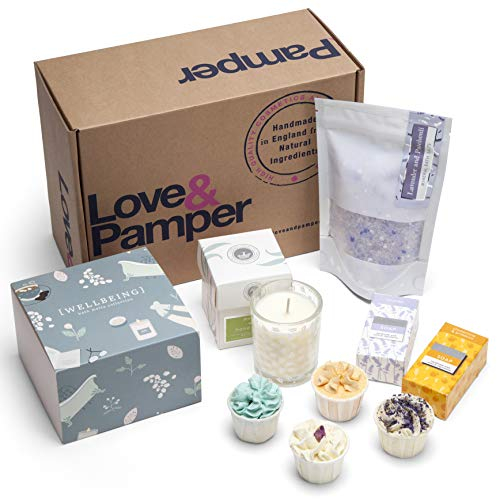 Love & Pamper - Hand Made Relaxation Pamper Wellbeing Gift Set, 4 Relaxation Bath Melts, Dead Sea Bath Salts, Lavender/Patchouli, Soy Wax Candle, Wild Honeysuckle, Lavender Soap, Sweet Orange Soap