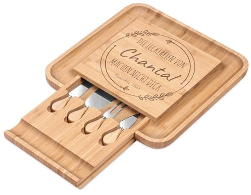 Maverton Käsebrett Servierplatte mit Gravur + 4er Käsemesser Set, aus Holz | 34X34cm, Geschenke für Frauen zum Geburtstag, Leckereien