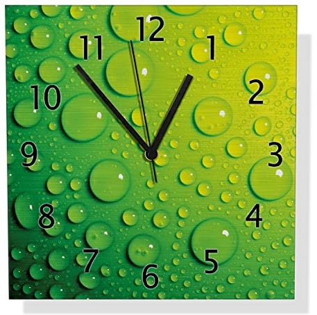 Wallario Design Wanduhr Wassertropfen auf Grün aus Aluverbund, Alu-Uhr Größe 30 x 30 cm, Schwarze Zeiger mit Metalloptik