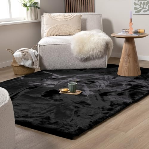 FRAAI | Home & Living Hochflor Teppich - Comfy Supreme Schwarz - 230x330 cm - Shaggy, Einfarbig - Modern, Skandinavisch - Wohnzimmer, Esszimmer, Schlafzimmer - Fellteppich