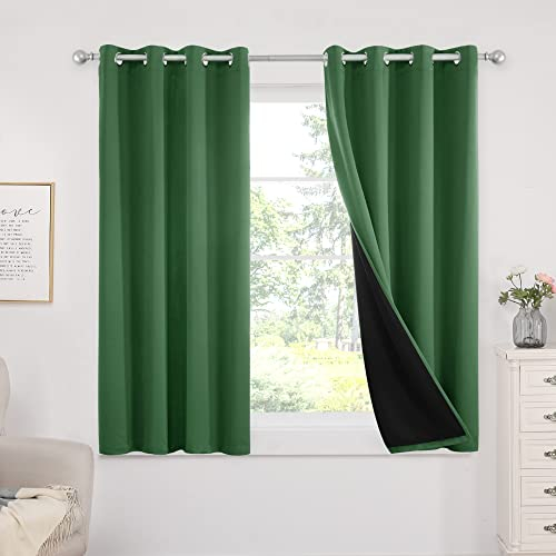 Deconovo Compelete Verdunkelungsvorhänge, dunkelgrün, doppellagig, energiesparend, Ösen, 100% Verdunkelungsvorhänge für kleine Fenster, Schlafzimmer, Wohnzimmer, 132.1 x 137.2 cm, dunkler Wald