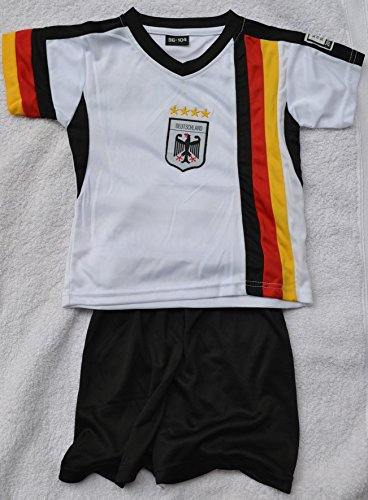 WM 2014 Deutschland Kinder Trikot MIT Hose 4 Sterne GR 146/152