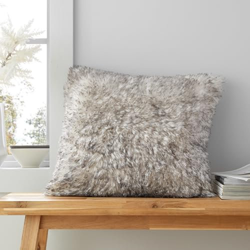 Catherine Lansfield Arctic Fox Cosy Faux Fur 45x45 cm Cushion Grey