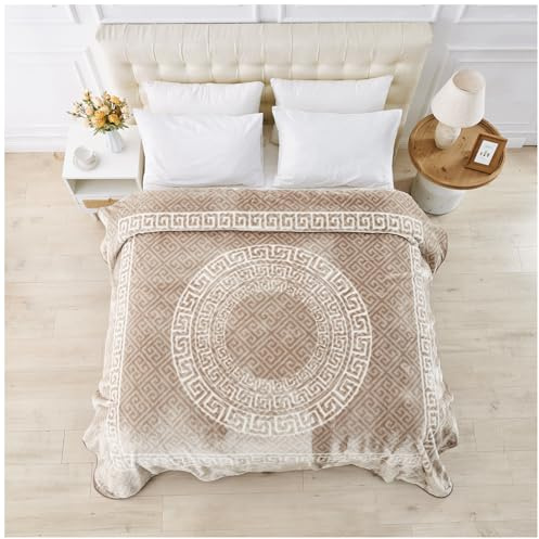 GC GAVENO CAVAILIA Sherpa Fleece Blanket (200x240 cm) - Greek Pattern Bed Throw King Size - Fluffy Throws For Bed, Sofas, Armchair - Thermal, Cosy Large Blankets and Throws Washable - Mink