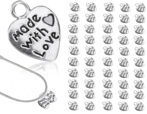 AOYEGIC 50 Stück Herz Anhänger,Vintage Metall Basteln Herzanhänger,Mini Antique Charm,Schmuckzubehör,Handmade Knöpfe Label mit Made with Love,für DIY Handwerk Schmuck Herstellung(antikes Silber)