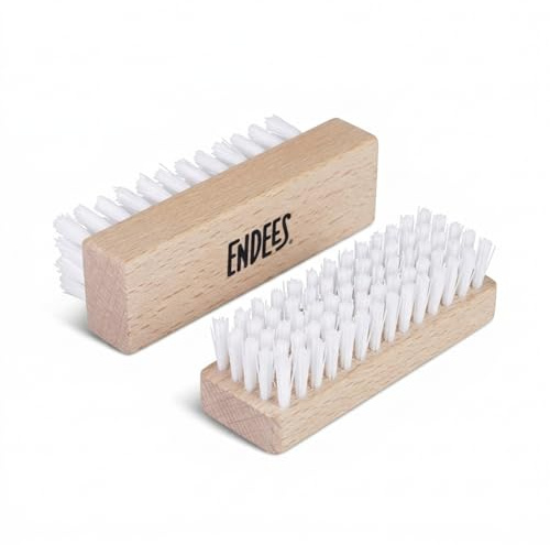 endees Brush Up, Universelle Schuhreinigungsbürste mit Synthetikborsten und Holzgriff, Für Schuhe und Stiefel aus Leder, Veloursleder, Stoff, Klein und kompakt, Zum Reinigen, Polieren, Abstauben