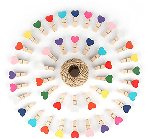 jijAcraft 100 Stück Mini-Fotoklammern Bunt: 3,5 cm Herzklammern aus Holz | Bunte Holzklammern mit 30 m Juteschnur für Fotos, Fotowand, Kinderzimmer, Geburtstag und DIY-Dekorationen