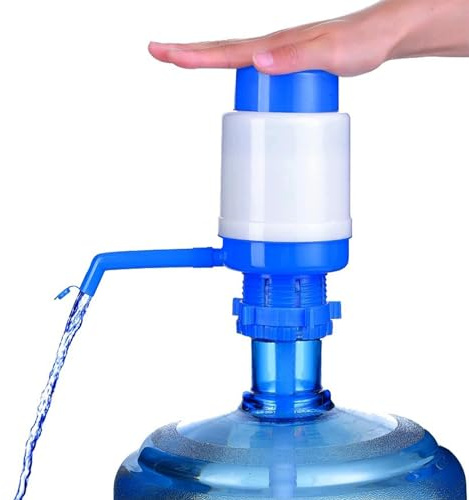 Bomba de agua manual portátil azul para botella de 5 galones, dispensador de jarra de agua, bomba de agua potable con un tubo extra corto y tapa, dispensador de enfriador de agua de prensa manual para