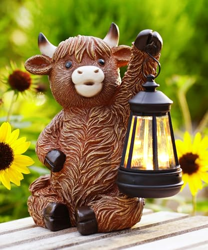 Yeomoo Décoration de vache Highland assise avec lampes solaires pour décoration de jardin et salon – Figurines de jardin amusantes en forme de bœuf des Highlands, décoration solaire, cadeau idéal pour