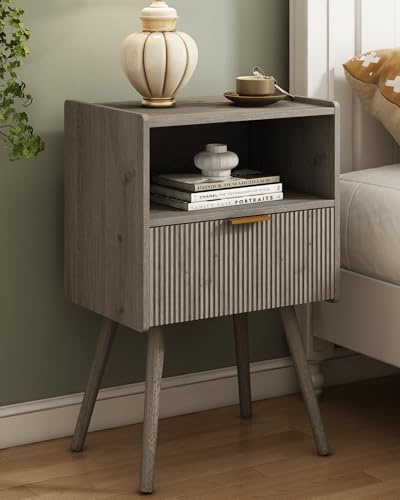 JERX Modern Bedside Table with Storage Drawer and Open Wood Shelf Nightstand for Living Room, Bedroom and Small Spaces, Accent Side Table with Solid Wood Legs, Easy Assembly Grey Oak