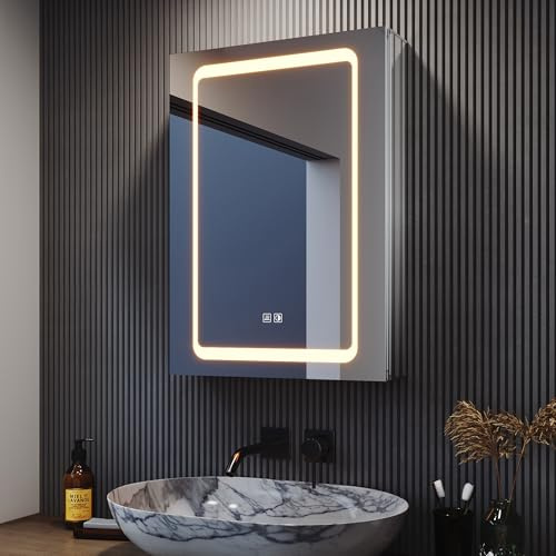 SONNI Premium aluminiumspegelskåp badrum 50 x 70 cm med LED-belysning – innovativt trådlöst gångjärn, innerbelysning, speglad runt om, uttag och imskydd – förmonterat