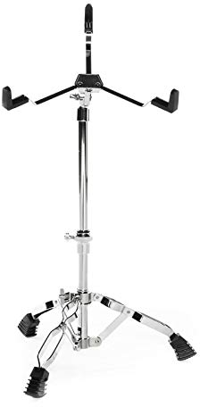 Fame Snare-Ständer SDS4000, doppelstrebig, höhenverstellbar von 35 cm – 49 cm, breite Gummifüße, Neigungswinkel einstellbar, Korbgröße stufenlos verstellbar, stabile Konstruktion, Drum Hardware