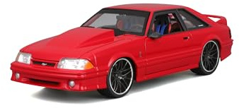 Maisto 1:24 Muscle 1993 Ford Mustang SVT Cobra