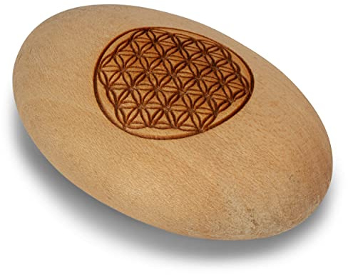 NKlaus Amuleto de mano Flor de la vida de madera auténtica 6,3x4x1,5cm Decoración de madera Ovalada para mejorar tu estado de ánimo Piedra de la preocupación 3852