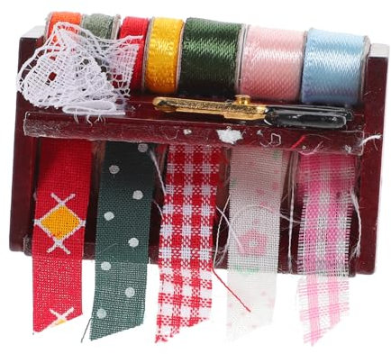 ifundom Mini-nähset Für Puppenhaus Tragbares Nähkit Mit Zubehör Hochwertiges Miniatur-nähzubehör Für Kreative Szenen Und Spielmöglichkeiten Für Sammler