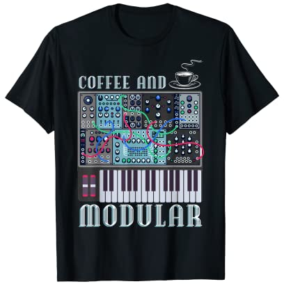Kaffee und modularer Analog-Synthesizer-Wellenform-Synth T-Shirt