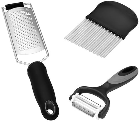 Innoteck 3 in 1 Kitchen Tool Set Grater Peeler & Crinkle Cutter | Stainless steel grater with protective cover, vegetable peeler & crinkle cutter for fruit, cheese & food prep.
