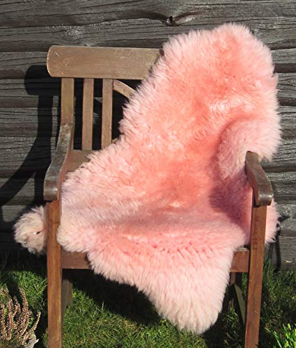 Felltrade Merino Schaffell Lammfell echtes Fell in tollen Farben 110-120 cm ökologische Gerbung (rosa)