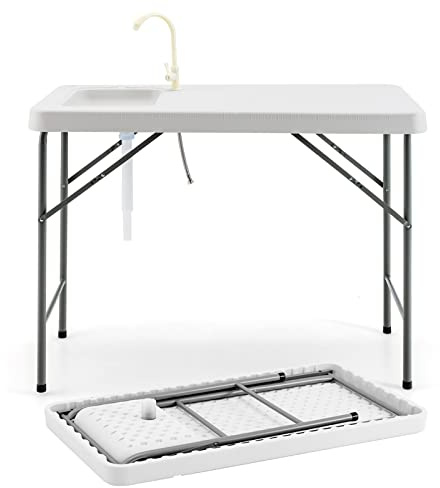 GOPLUS Mesa Plegable Camping con Fregadero Profundo y Grifo Giratorio de 360°, Mesa Jardin Comedor con Tablero de HDPE y Soporte de Metal para Barbacoa, Pícnic, Carga 150 kg, Blanco(115 x 59 x 94 cm)